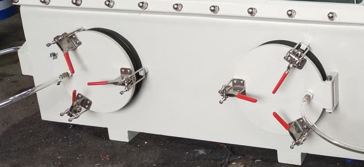 laboratory glove box