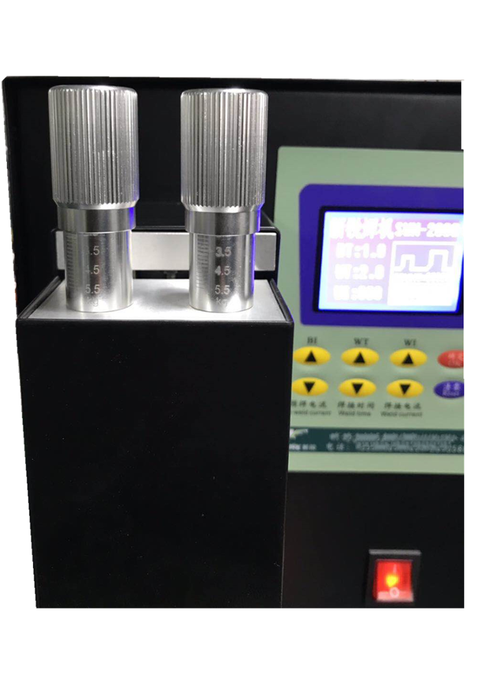 Spot welding machine