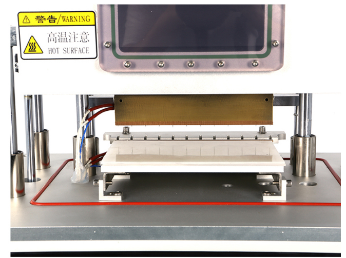 working area of sealing machine
