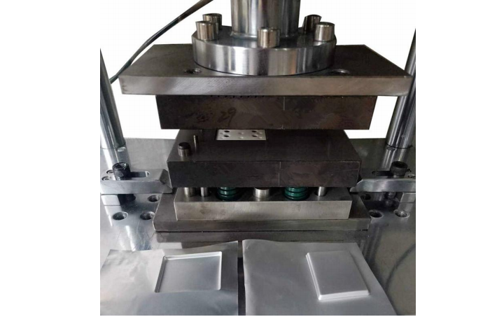 Pouch Cell Case/Cup Forming Machine for Aluminum-Laminated Films
