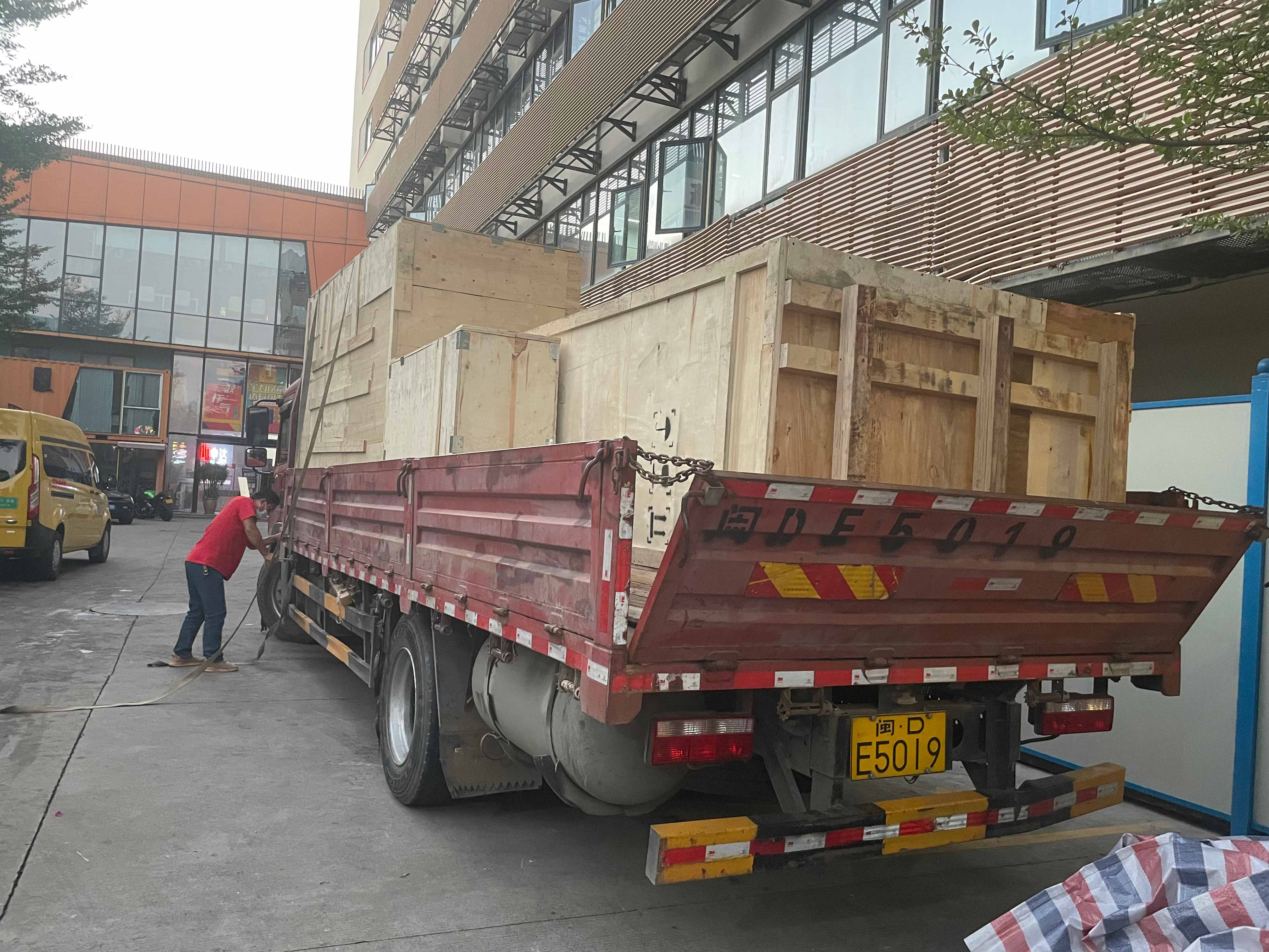 Large Electrode Roller Press, Electrode Mixer, Hydraulic Press To USA Customer